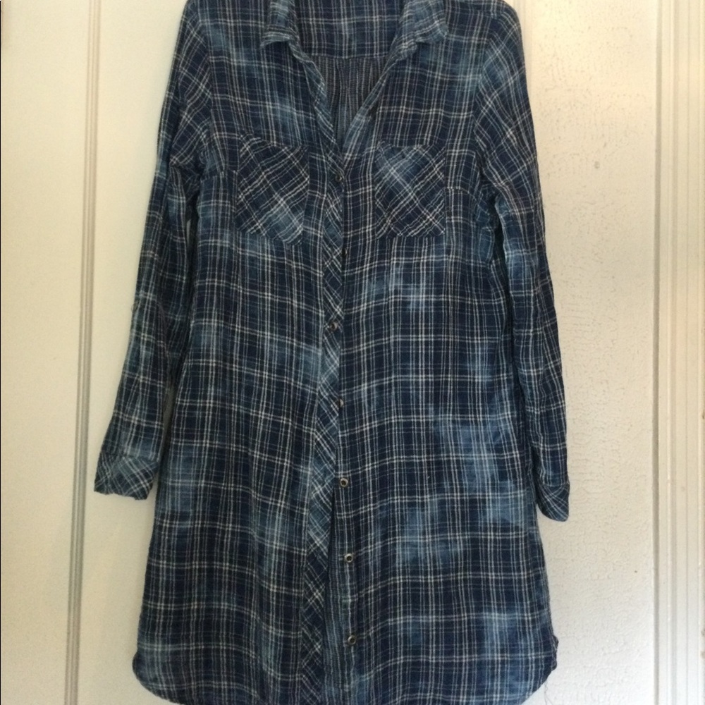 Kenneth Cole Reaction shirt dress